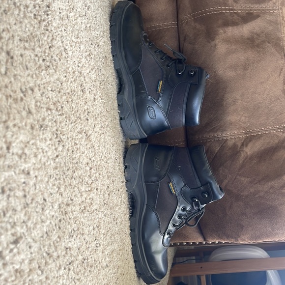 Skechers tactical work boot. Size 10.5 - Picture 3 of 3